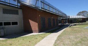 Image of anti-climb roof treatments being installed in Jasper Unit at Banksia Hill Detention Centre